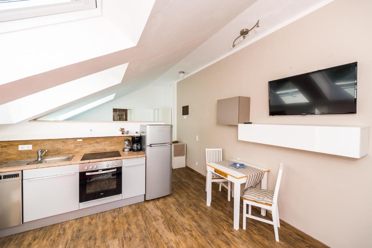 Schantz Apartment